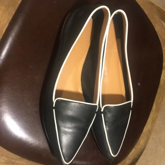 JCREW FLATS - Picture 3 of 4
